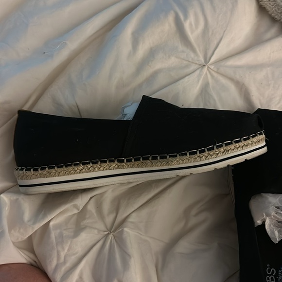 Bobs by Sketchers women’s black canvas shoes, 10 - Picture 2 of 5